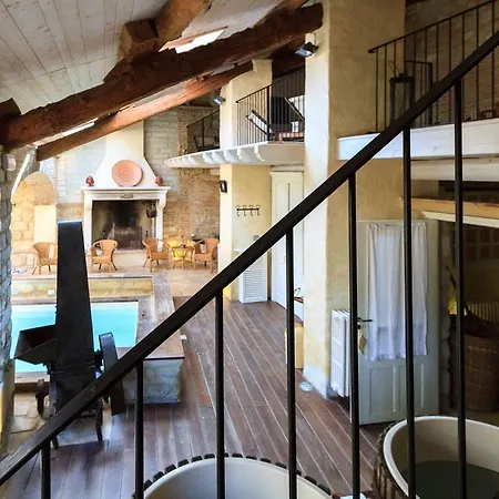 مزرعة للإقامة Ca' San Sebastiano Wine & *