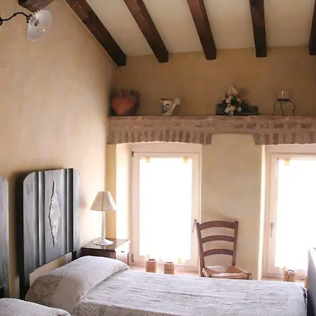 Farm stay Ca' San Sebastiano Wine & Spa Camino