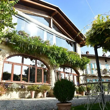 Ca' San Sebastiano Wine & Spa Farm stay *