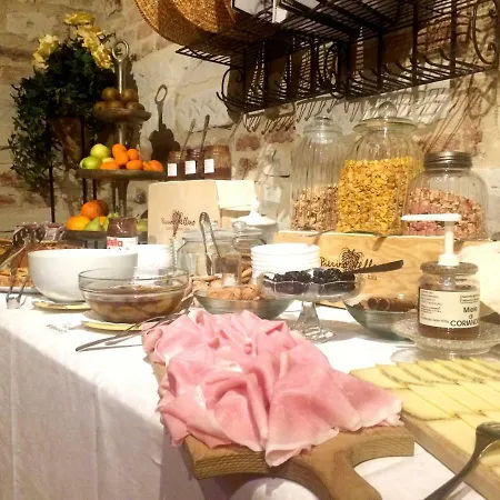 Ca' San Sebastiano Wine & Spa Farm stay